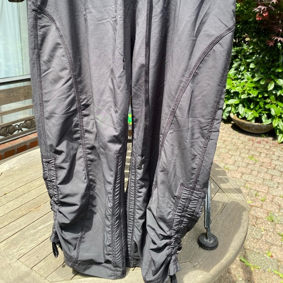 Zella Workout Capris Drawstring - Picture 4 of 5